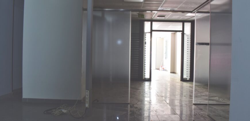 Alquiler de Local comercial en el centro de Fonteta de San Lluis – Valencia!